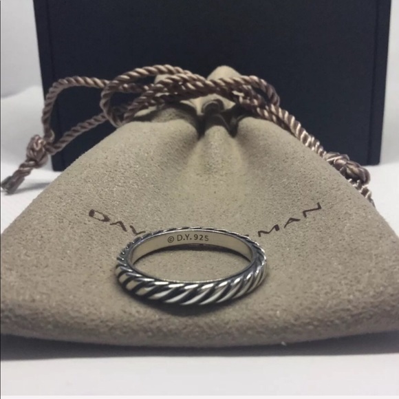 DAVID YURMAN Cable Classic Silver Stacking Ring - Picture 4 of 10